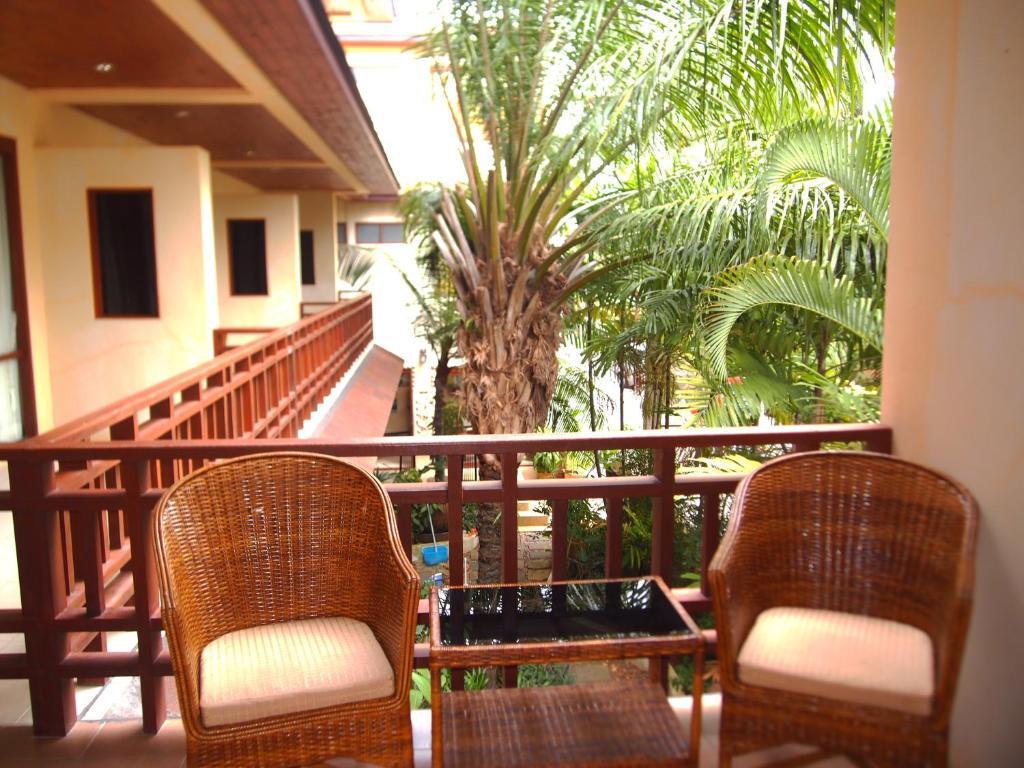 Summer Inn Ламаи-Бич Экстерьер фото