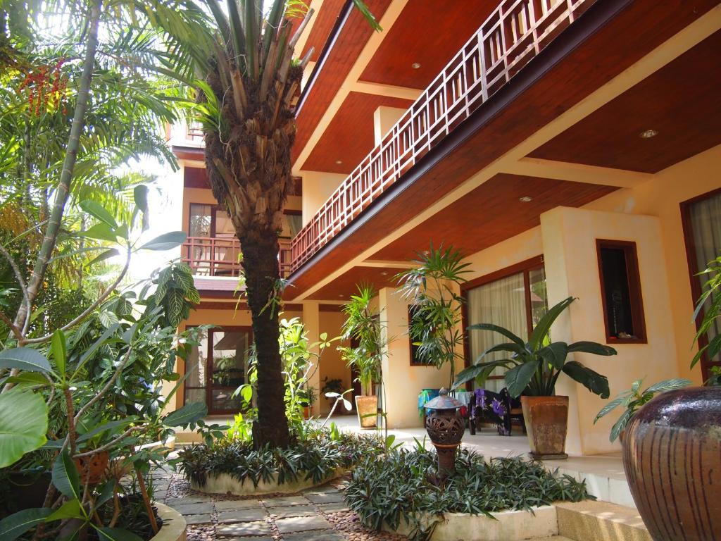 Summer Inn Ламаи-Бич Экстерьер фото